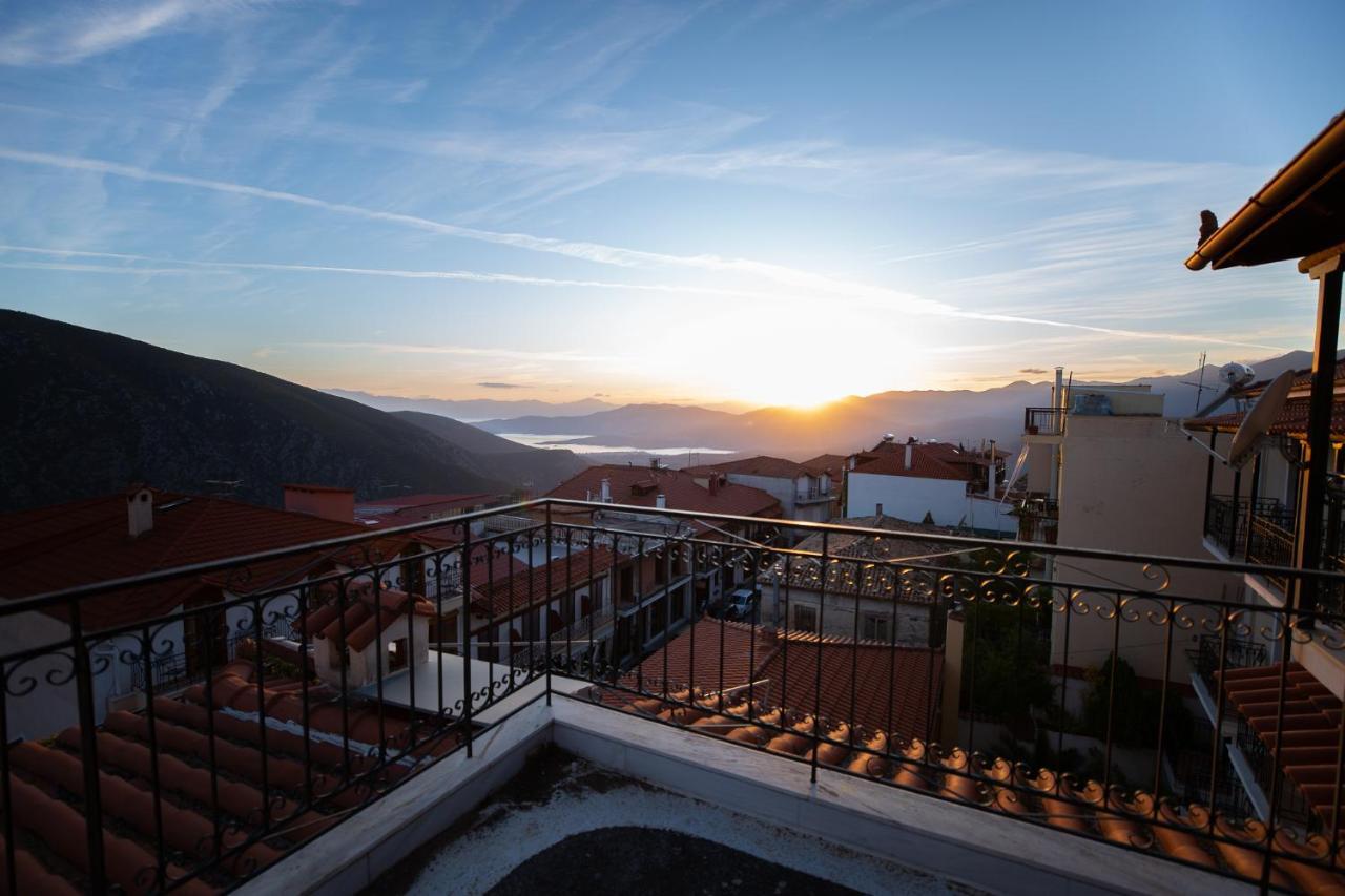 Apartment Kouros Delphi Exterior foto